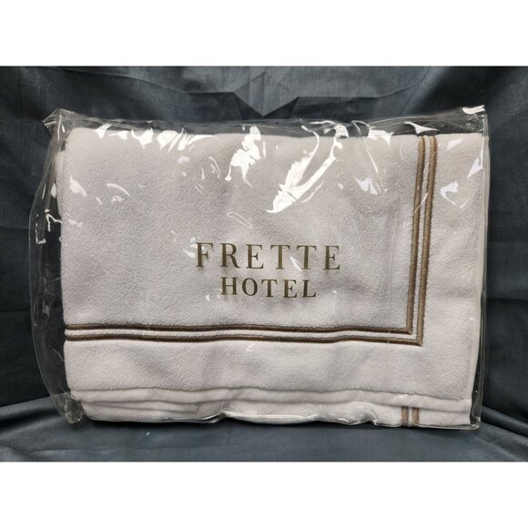 Frette Hotel Classic Bath Mat 20 in x 35 in White Sepia 100% Cotton NEW! - Picture 1 of 5